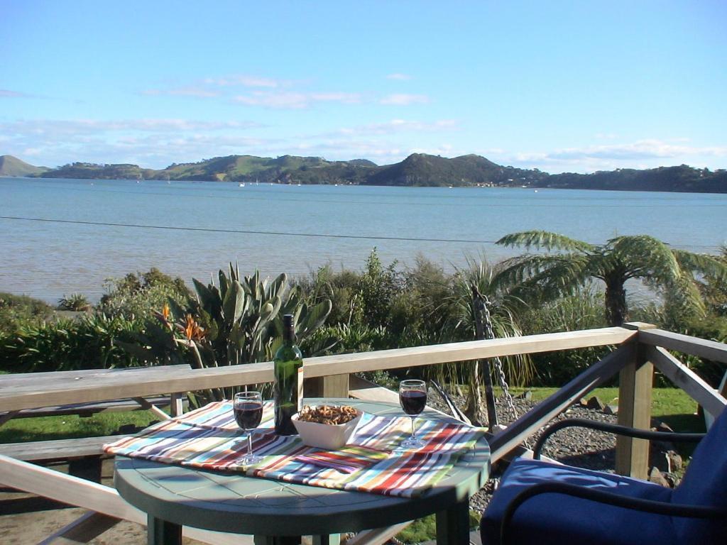 Harbour View Motel Coromandel Exterior photo