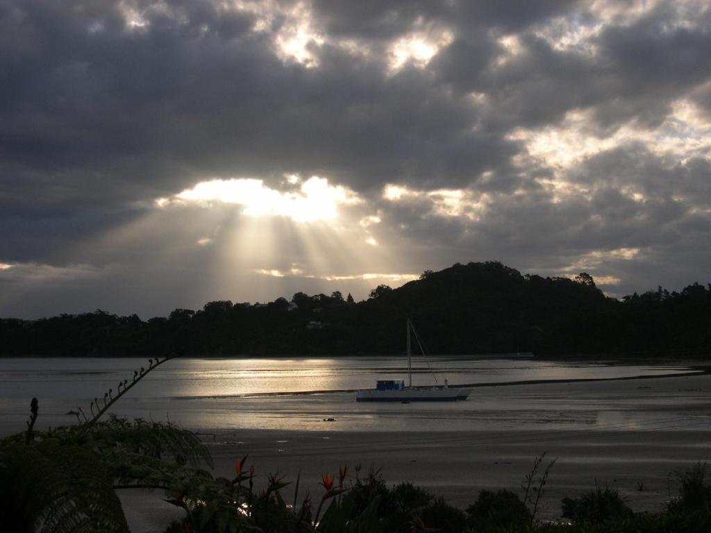 Harbour View Motel Coromandel Exterior photo