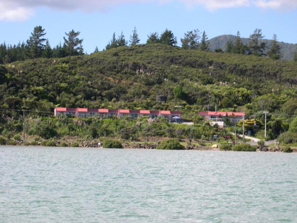 Harbour View Motel Coromandel Exterior photo